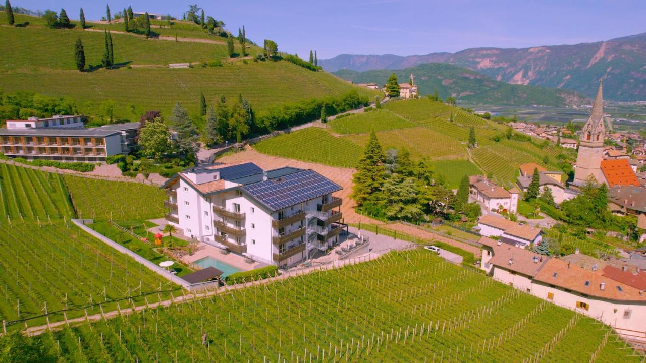 Vineus Tramin Hotel Termeno Kültér fotó