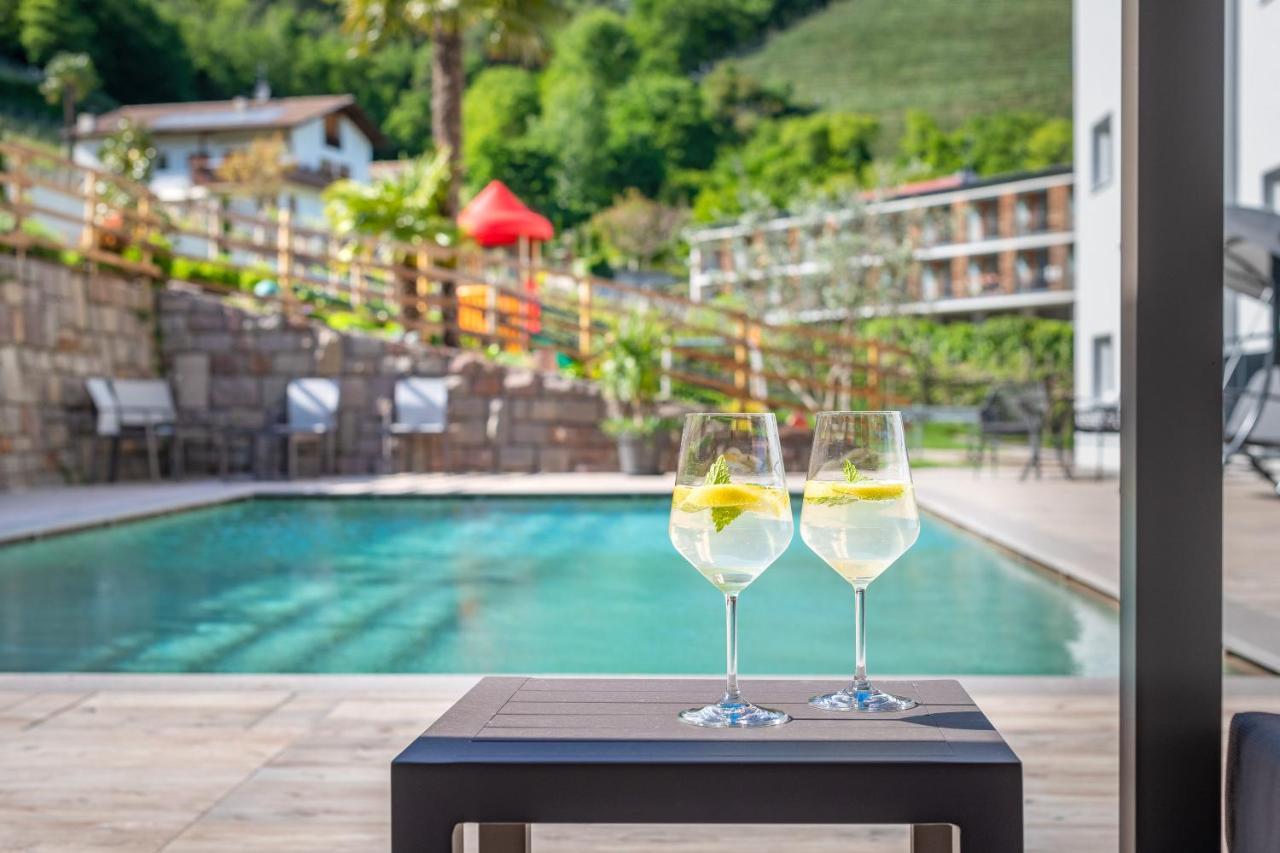 Vineus Tramin Hotel Termeno Kültér fotó
